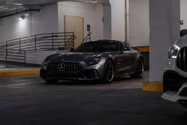 카지노 퀸 베가스 안드로이드/iOS 앱